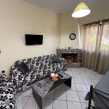 Village Apartment Marathias  Bagian luar foto